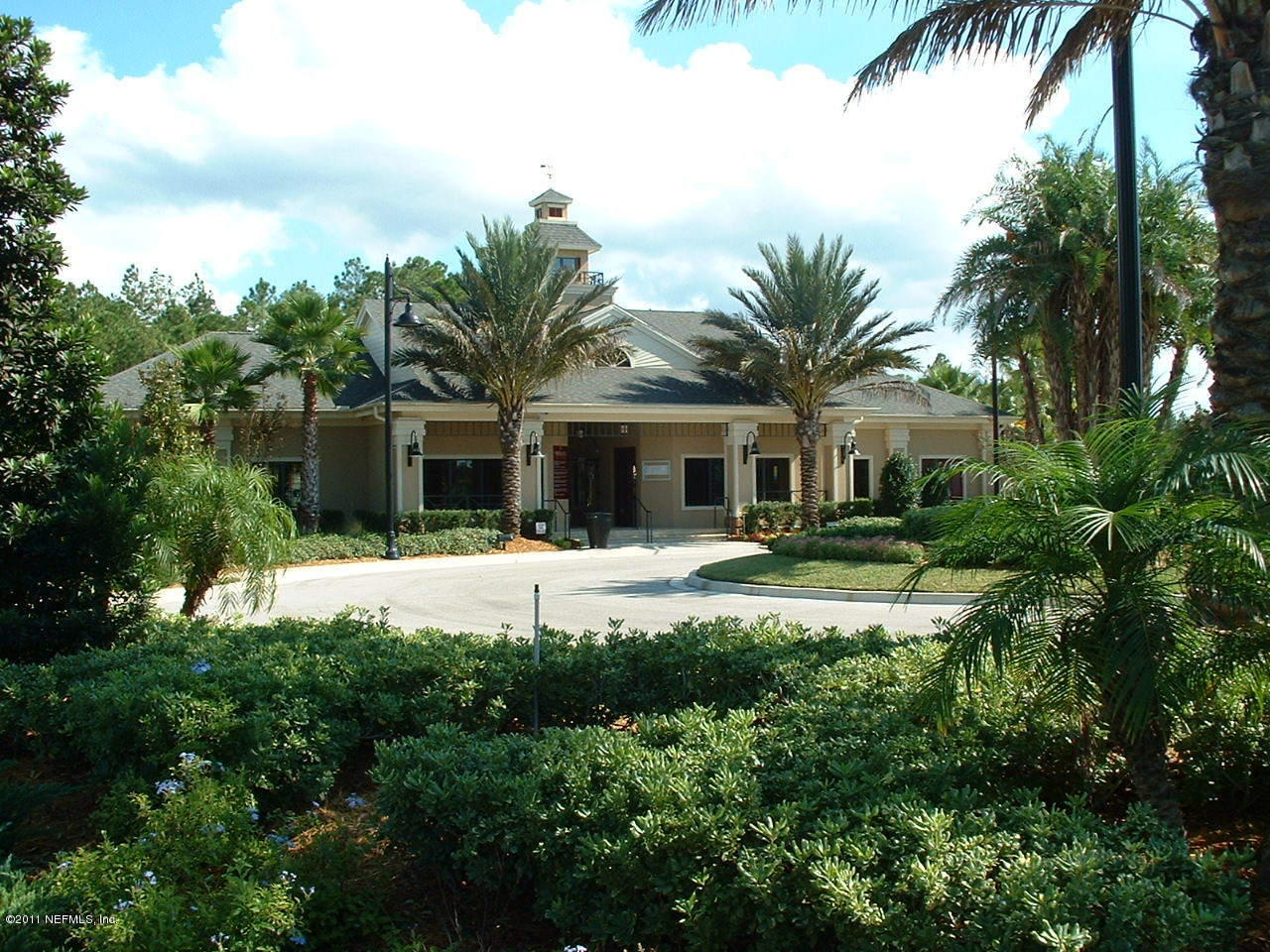 159 Prince Albert Avenue St. Johns, FL 32259 - Photo 2 of 43 a front view of house with yard and green space