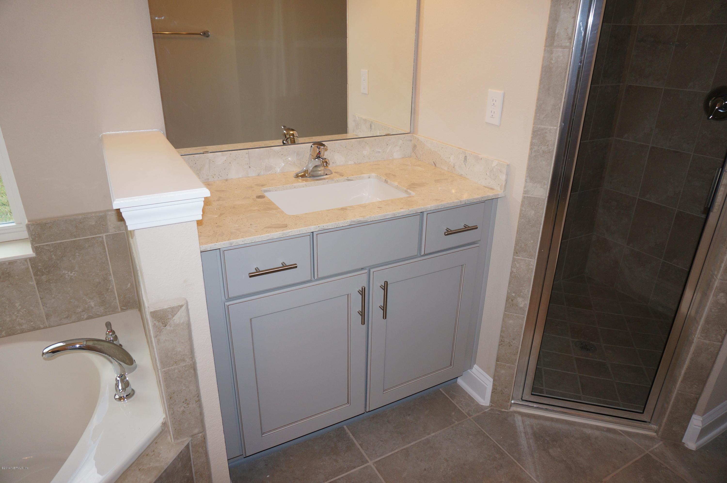 159 Prince Albert Avenue St. Johns, FL 32259 - Photo 35 of 43 a bathroom with a sink and a mirror