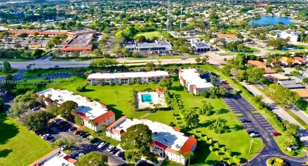 $2,200 | 7435 Woodmont Terrace, Unit 202, Tamarac, FL 33321