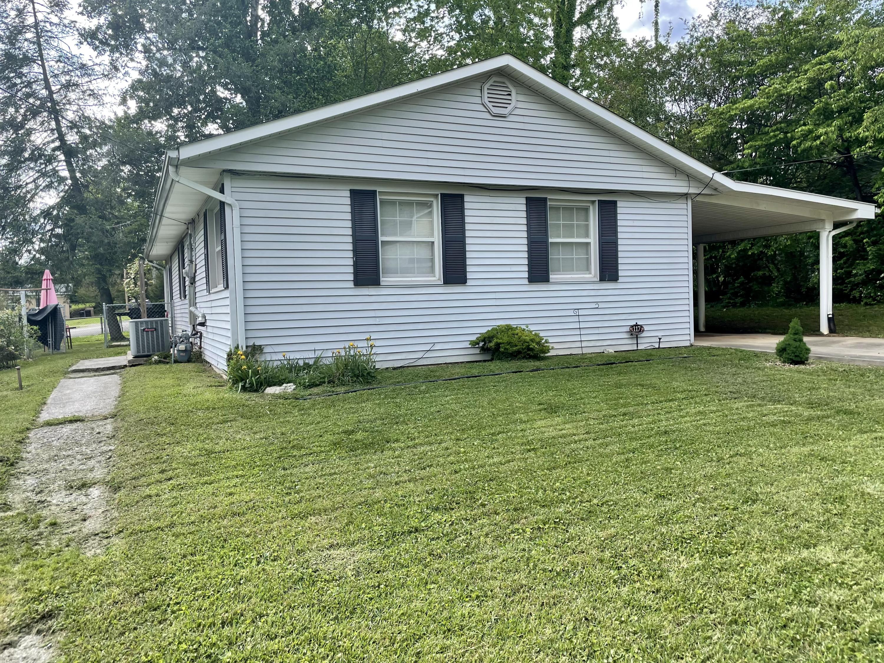 117 Parsons Road Oak Ridge, TN 37830 - Photo 1 of 23 IMG_E2841