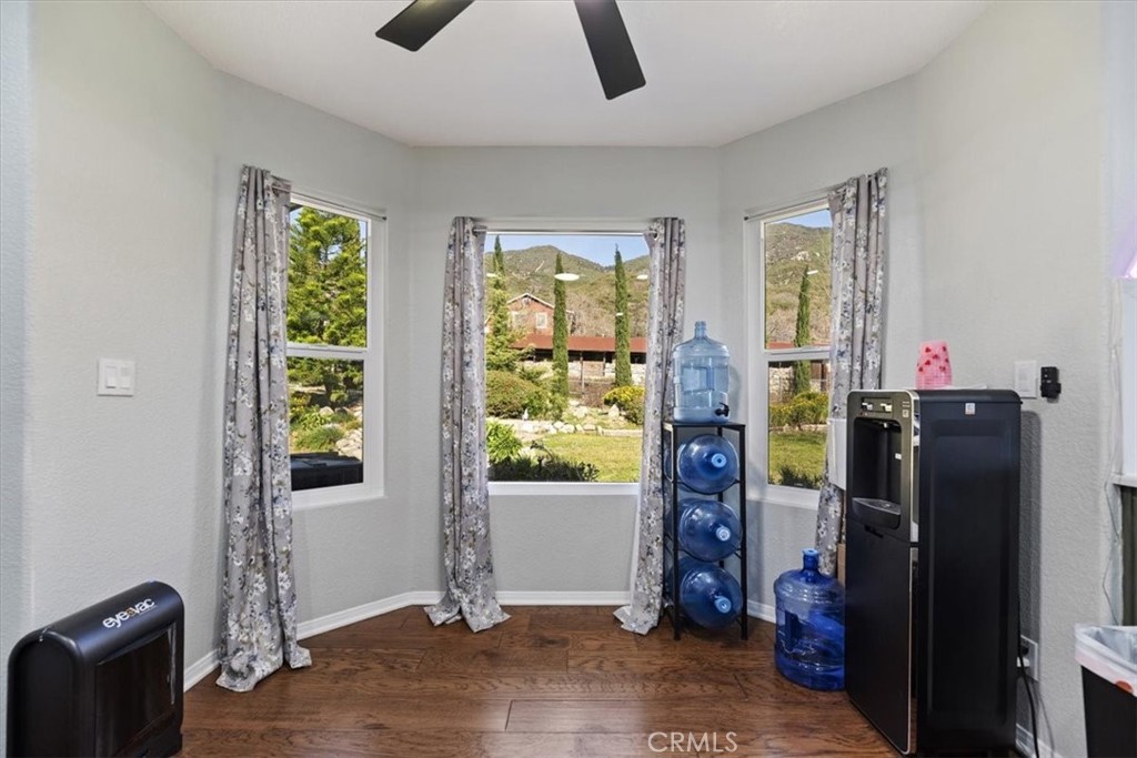 923 Devore Road San Bernardino, CA 92407 - Photo 11 of 65