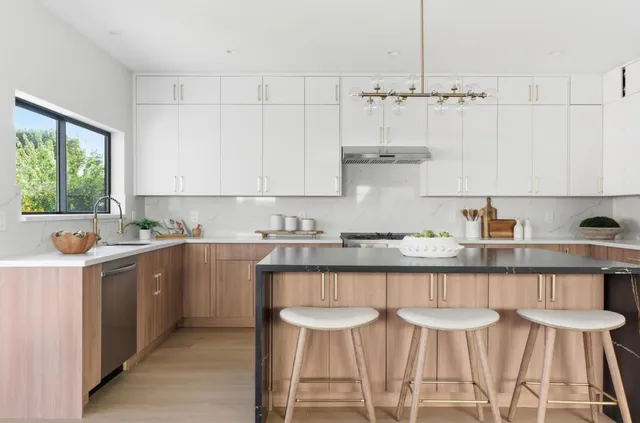 $2,850,000 | 55 Orchard Avenue, Redwood City, CA 94061