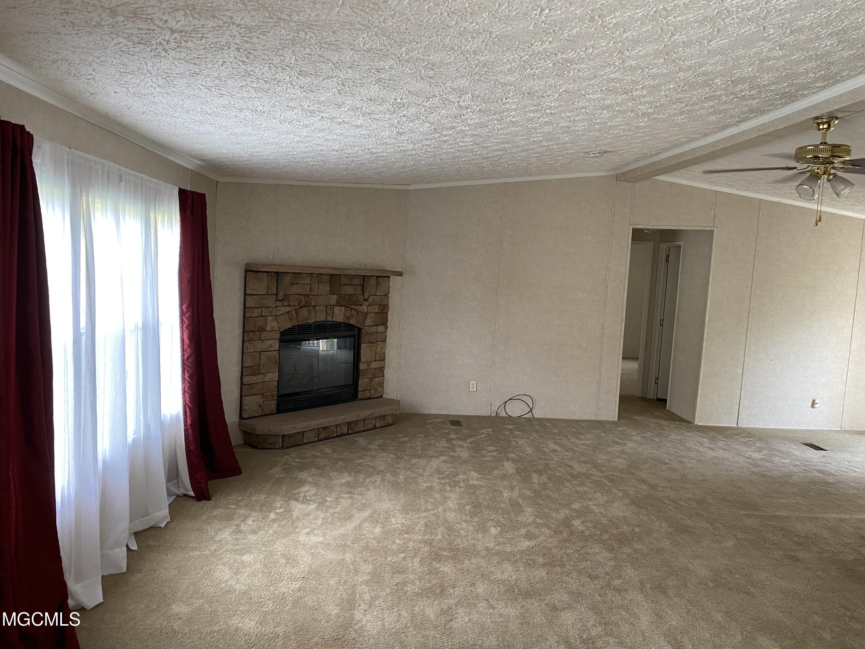25 Hester Loop Perkinston, MS 39573 - Photo 6 of 20 B481062B-B426-489E-9B5A-0F1322E7CE0E