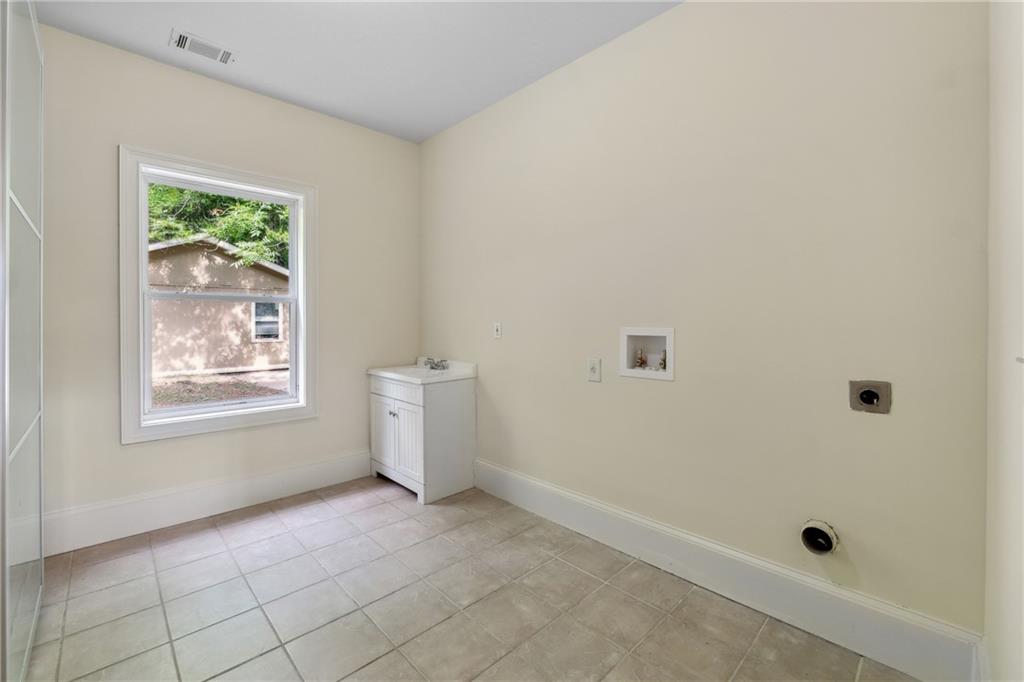 1303 North Druid Hills Road Brookhaven, GA 30319 - Photo 21 of 56
