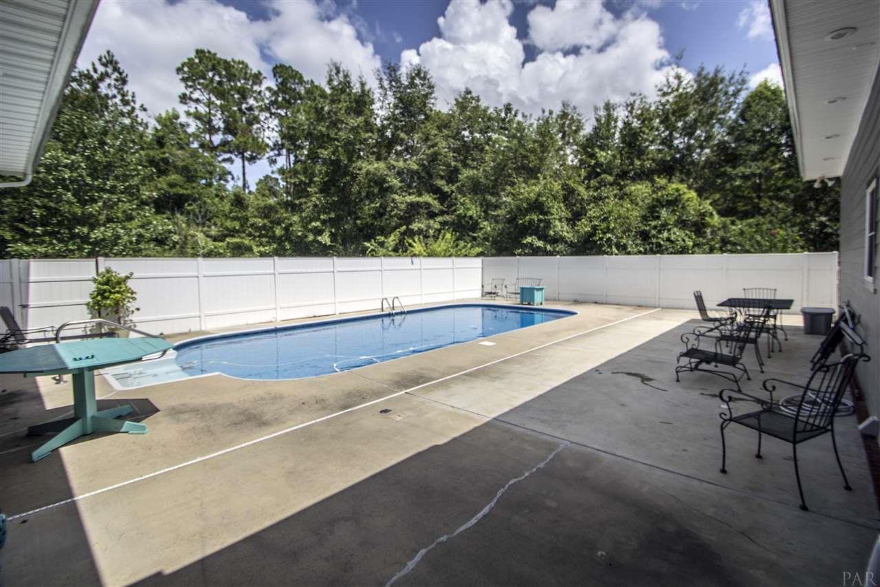 1289 Neal Road Cantonment, FL 32533 - Photo 18 of 44