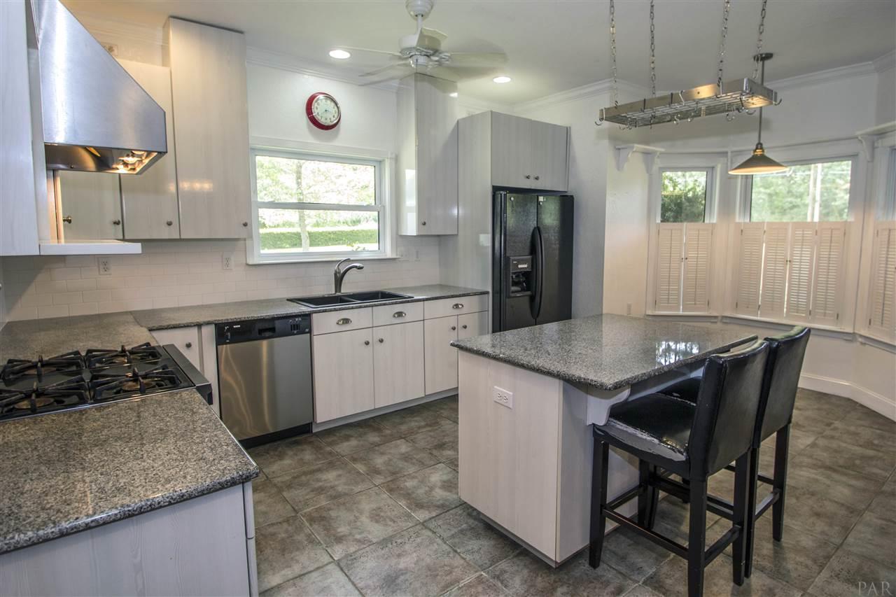 1289 Neal Road Cantonment, FL 32533 - Photo 2 of 44