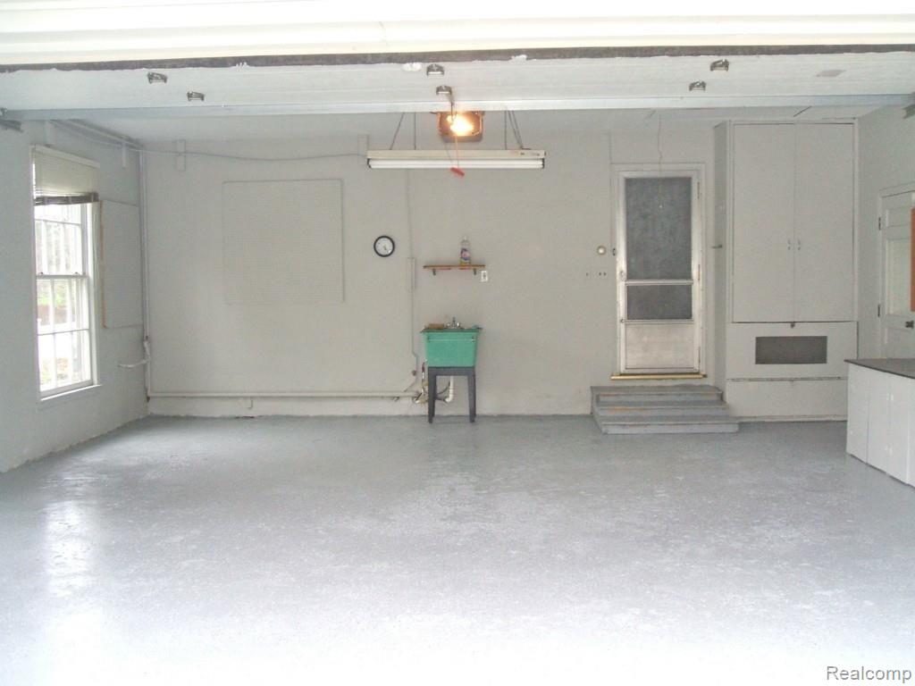 7135 Bingham Road Bloomfield Hills, MI 48301 - Photo 19 of 26 Garage Has Water
