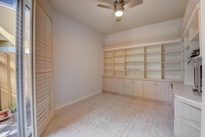 6684 Northwest 25th Avenue Boca Raton, FL 33496 - Photo 18 of 32 20200623000704803884000000-o