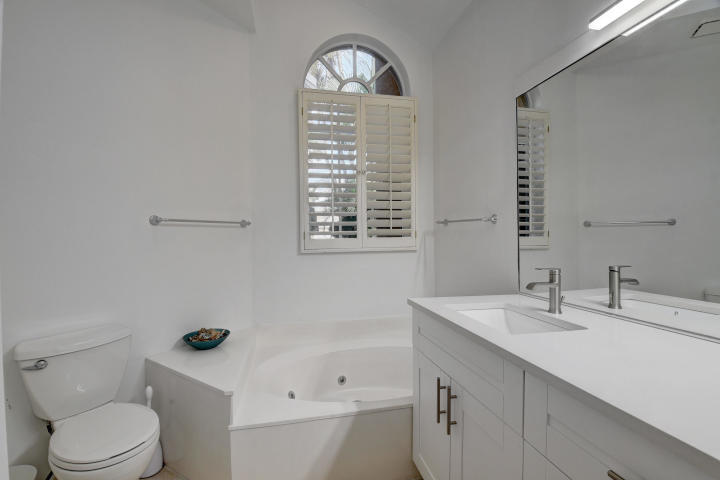 6684 Northwest 25th Avenue Boca Raton, FL 33496 - Photo 23 of 32 20200623000720569188000000-o