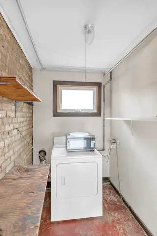 $325,000 | 1623 Sawyer Avenue, Glen Ellyn, IL 60137