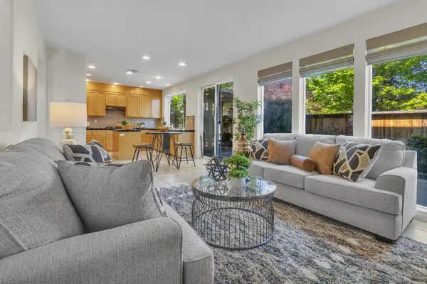 $749,000 | 905 Glide Ferry Way, Sacramento, CA 95831