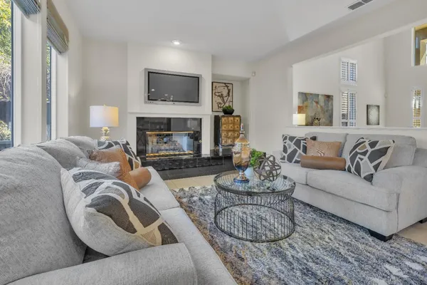 $749,000 | 905 Glide Ferry Way, Sacramento, CA 95831