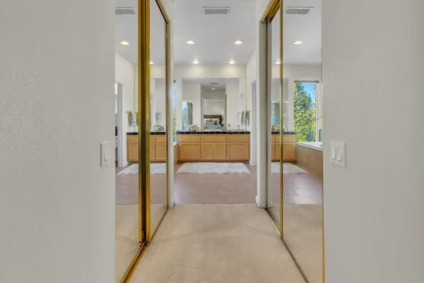 $749,000 | 905 Glide Ferry Way, Sacramento, CA 95831