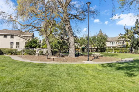 $769,000 | 905 Glide Ferry Way, Sacramento, CA 95831