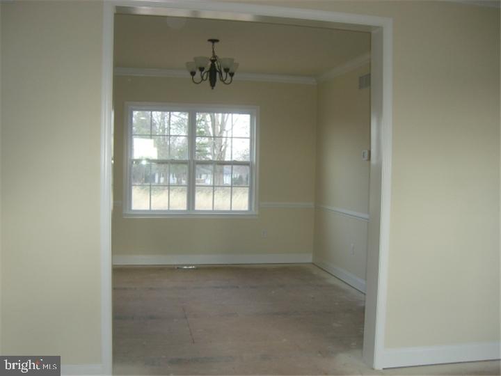 999 Oxford Road Lincoln University, PA 19352 - Photo 11 of 15 Dining Room