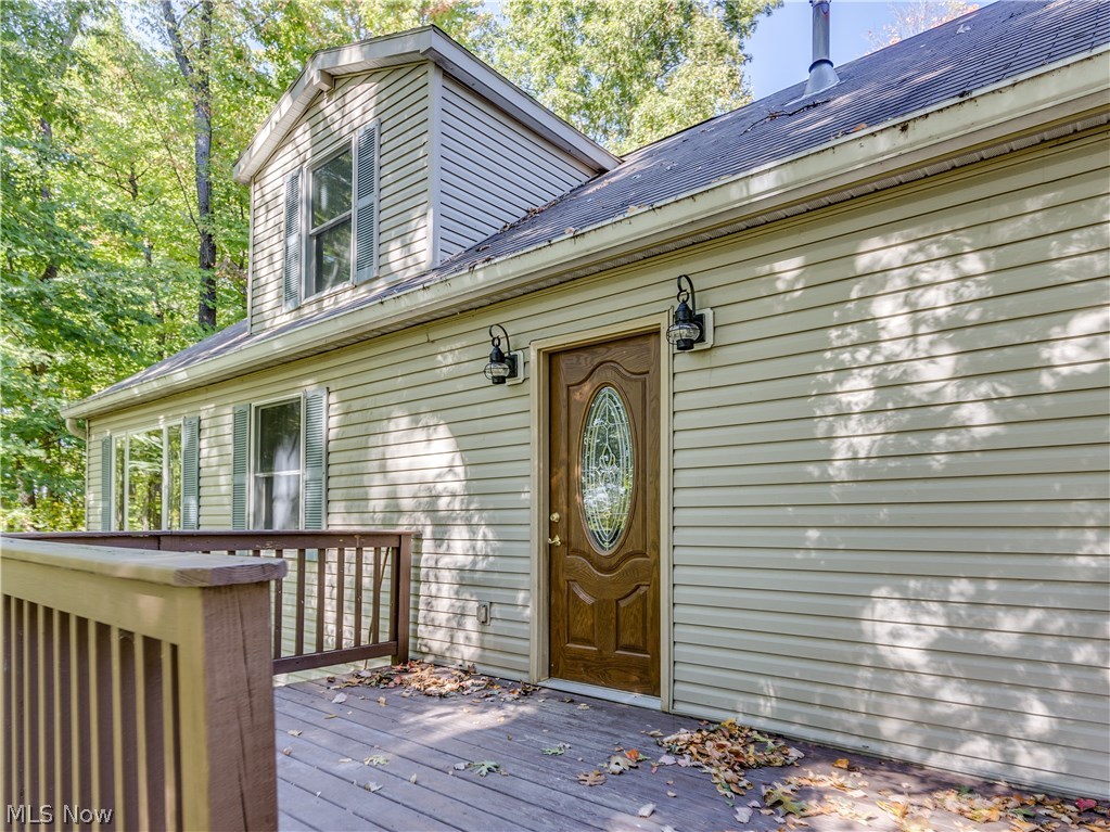 6644 Red Brush Road Ravenna, OH 44266 - Photo 10 of 35 Step thru this ornate front door into your new home!