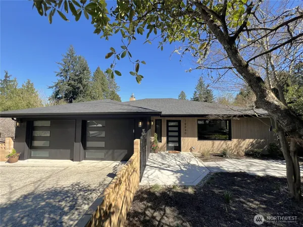 $1,894,000 | 16040 36th Avenue Northeast, Lake Forest Park, WA 98155