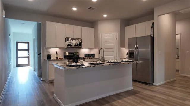 $2,150 | 8356 Bristlecone Pine Way, Magnolia, TX 77354