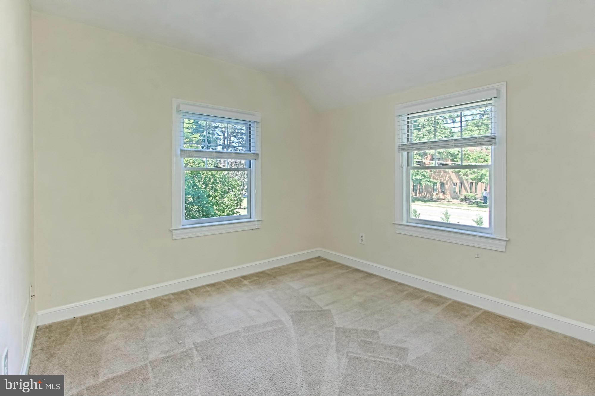 1909 Woodford Road Vienna, VA 22182 - Photo 24 of 30 Bedroom