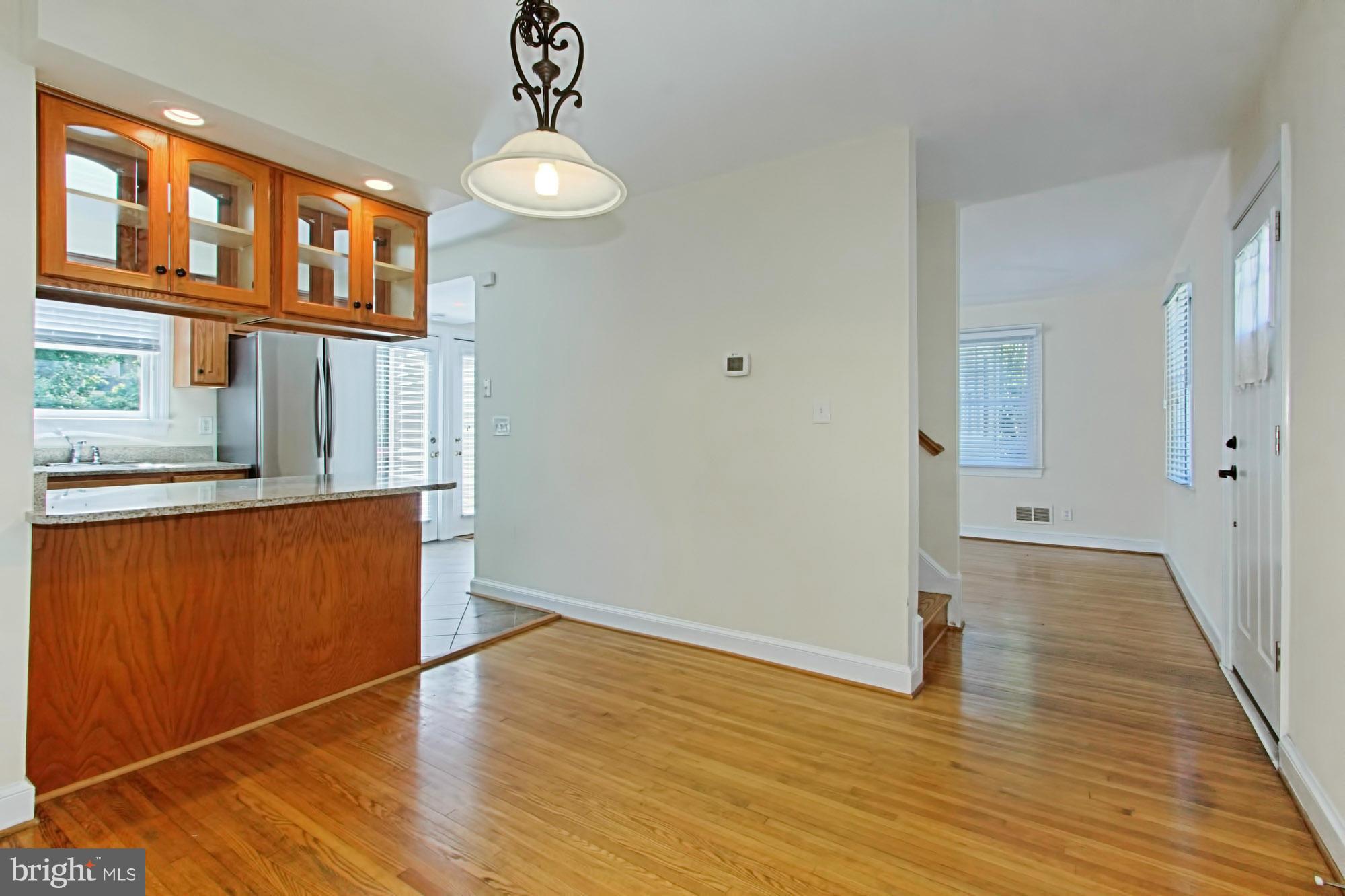 1909 Woodford Road Vienna, VA 22182 - Photo 5 of 30 Dining Room