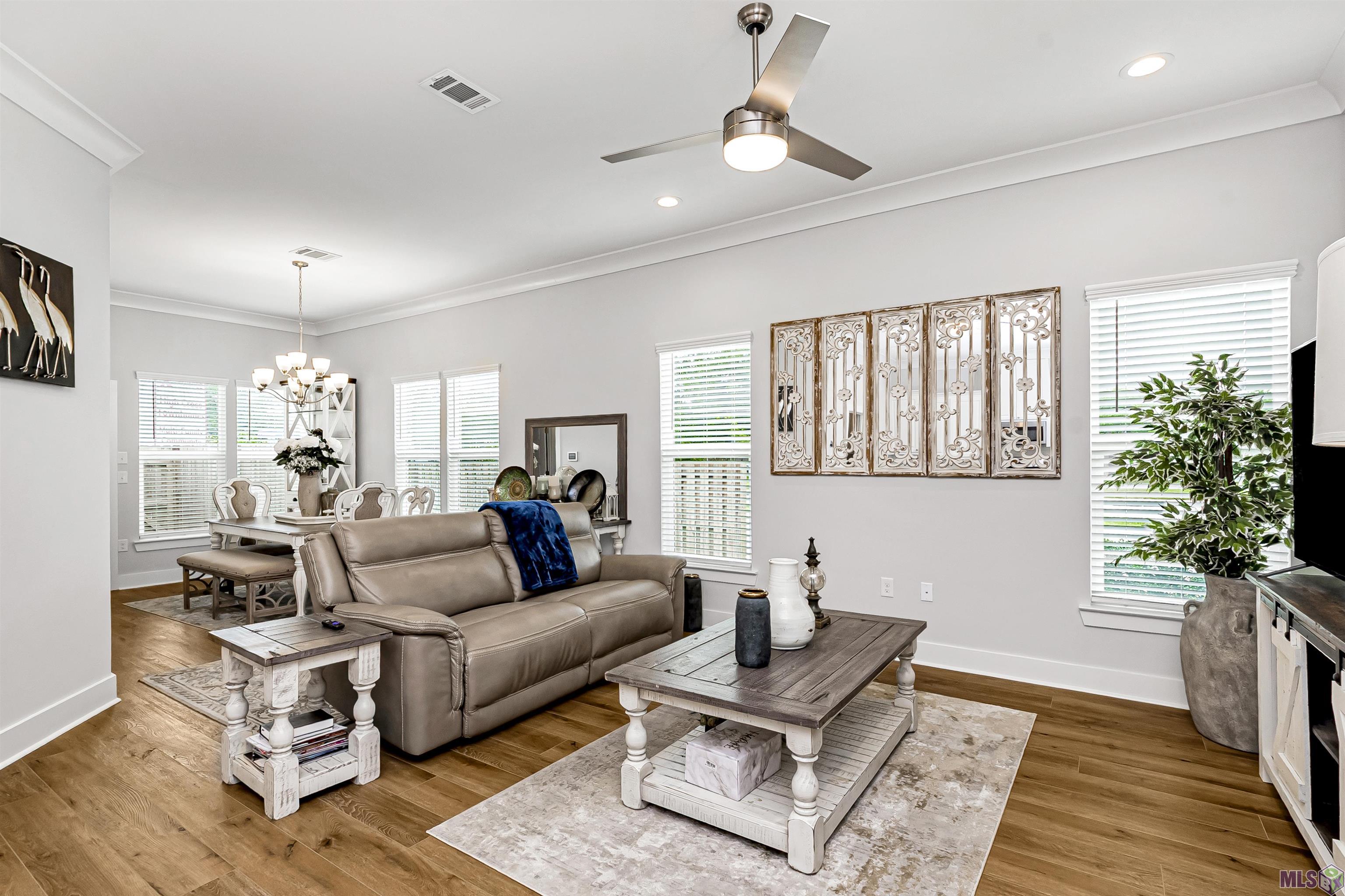 16101 Chancel Avenue Baton Rouge, LA 70816 - Photo 3 of 20