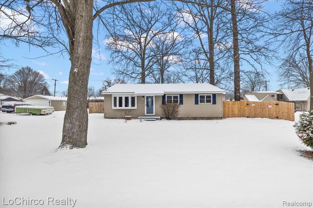 3147 Culbertson Avenue Rochester Hills, MI 48307 - Photo 2 of 38