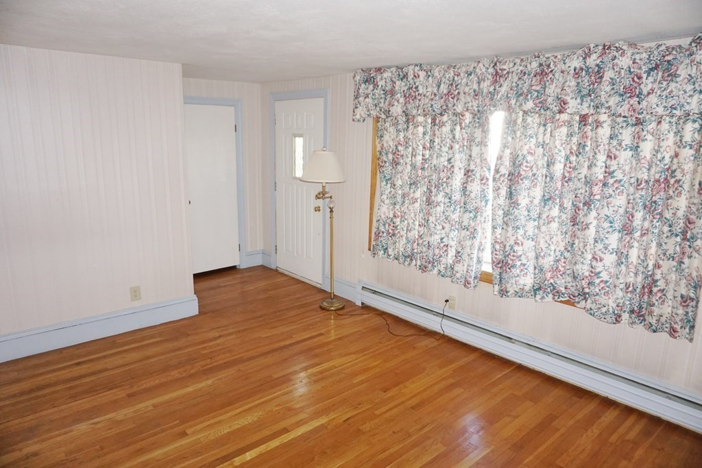 66 Totman Road Lowell, MA 01854 - Photo 17 of 24 Gallery Image 17
