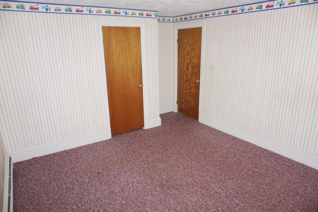 66 Totman Road Lowell, MA 01854 - Photo 10 of 24 Gallery Image 10