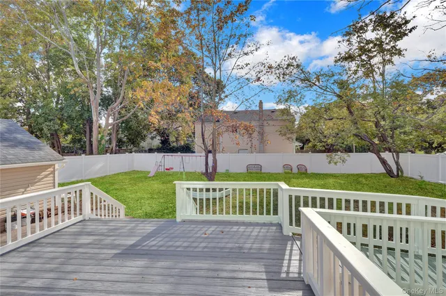 $599,888 | 239 Bayview Avenue, East Patchogue, NY 11772