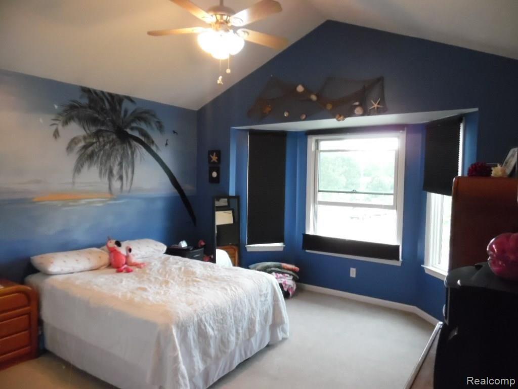 16627 Carter Road Trenton, MI 48183 - Photo 22 of 38 SAM_1691.JPG