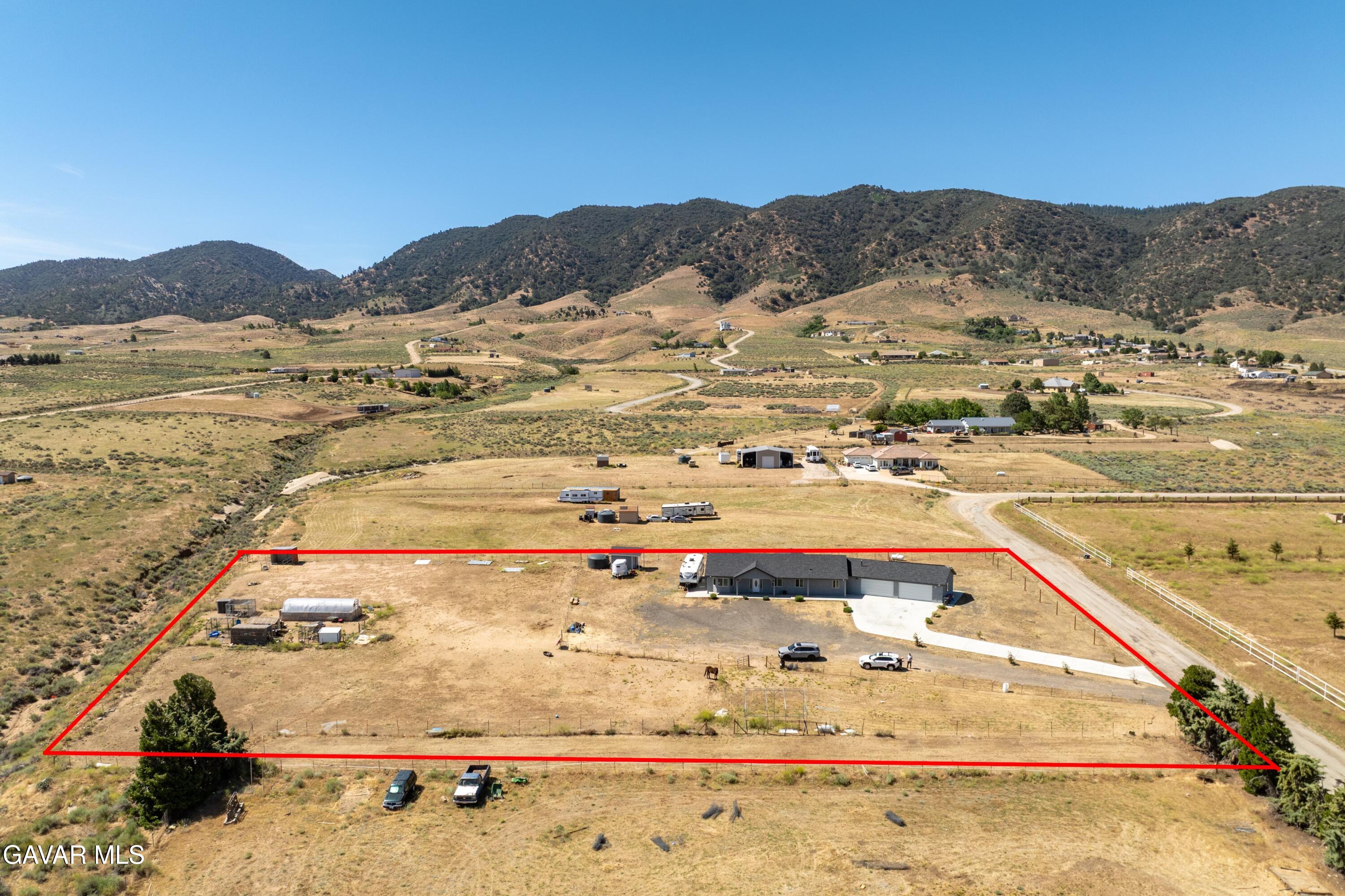 19900 Chinook Street Tehachapi, CA 93561 - Photo 26 of 38 20-DJI_0785-HDR-Edit