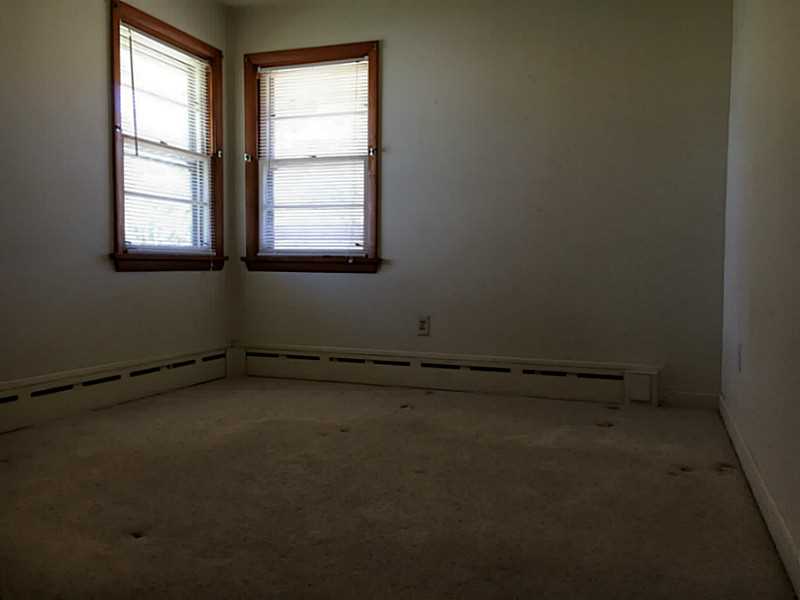 3 Azalea Drive Westerly, RI 02891 - Photo 8 of 20 Bedroom.