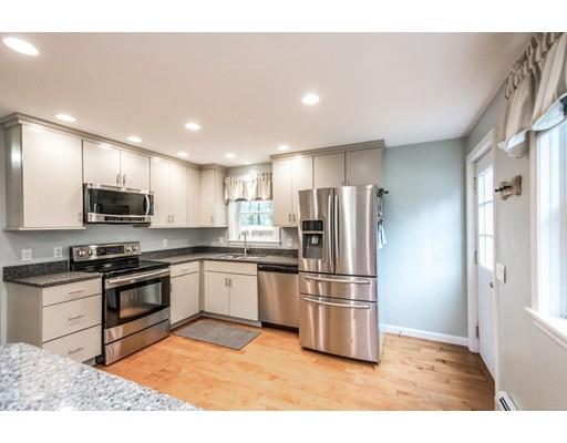 81 Hazen Road Shirley, MA 01464 - Photo 3 of 30