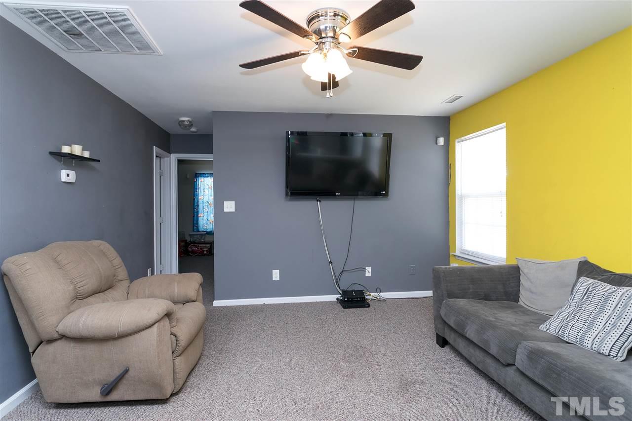 3519 Watkins Ridge Court Raleigh, NC 27616 - Photo 7 of 19
