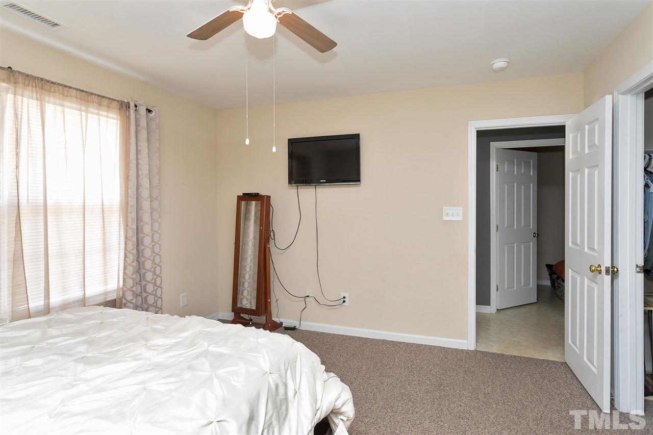 3519 Watkins Ridge Court Raleigh, NC 27616 - Photo 10 of 19
