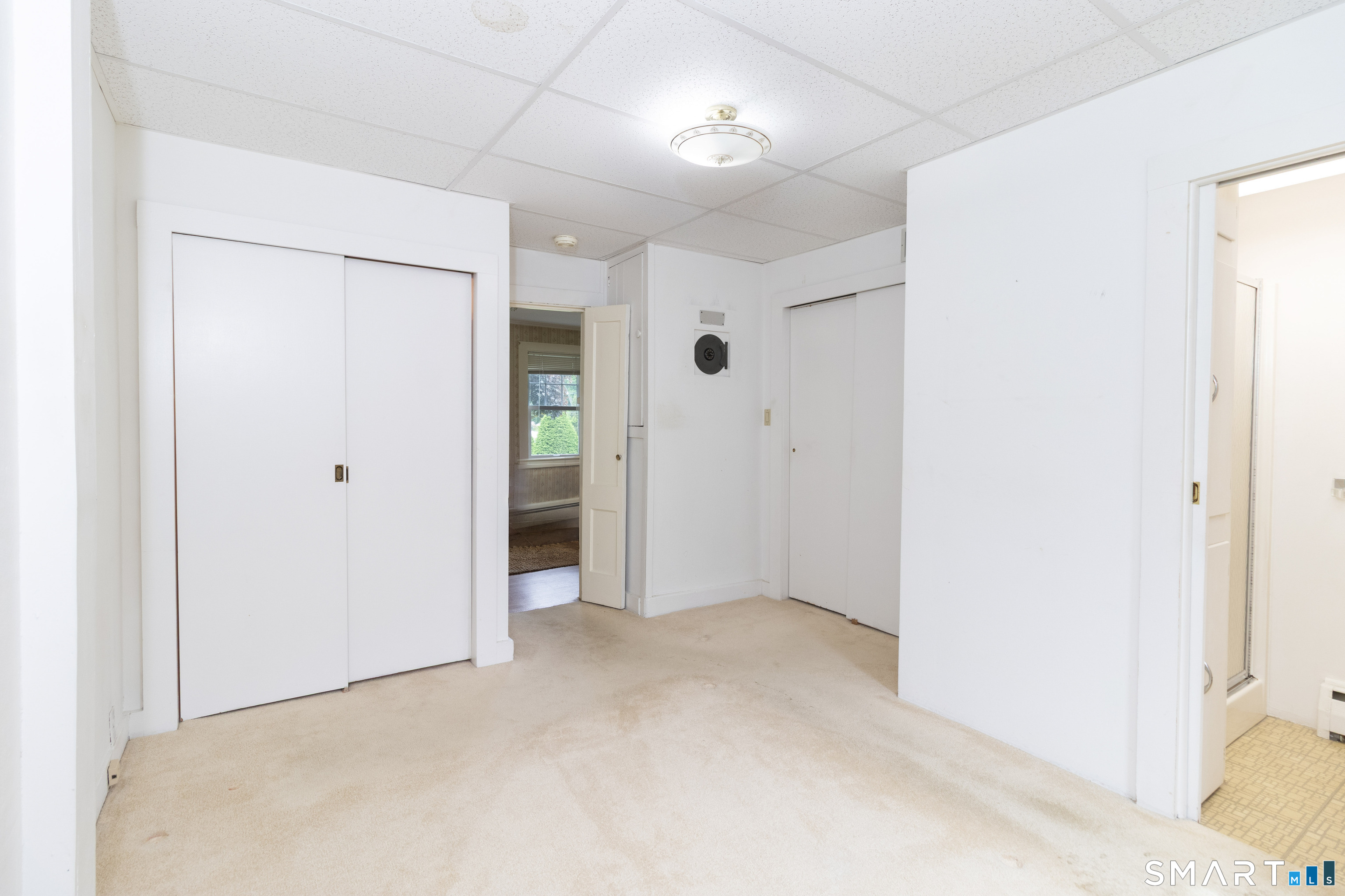 208 Boston Street Guilford, CT 06437 - Photo 17 of 37