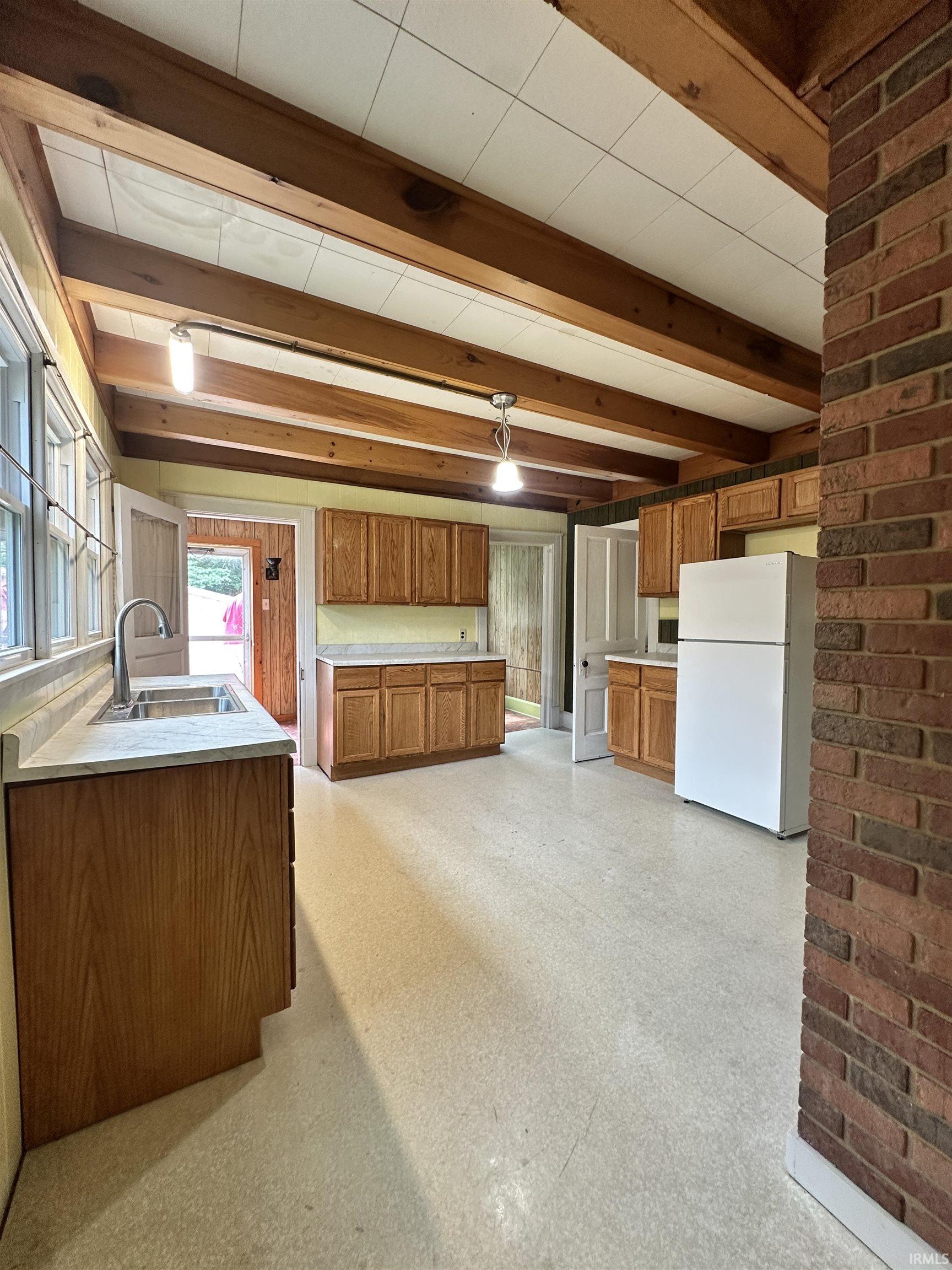 235 South Seminary Street Princeton, IN 47670 - Photo 14 of 38