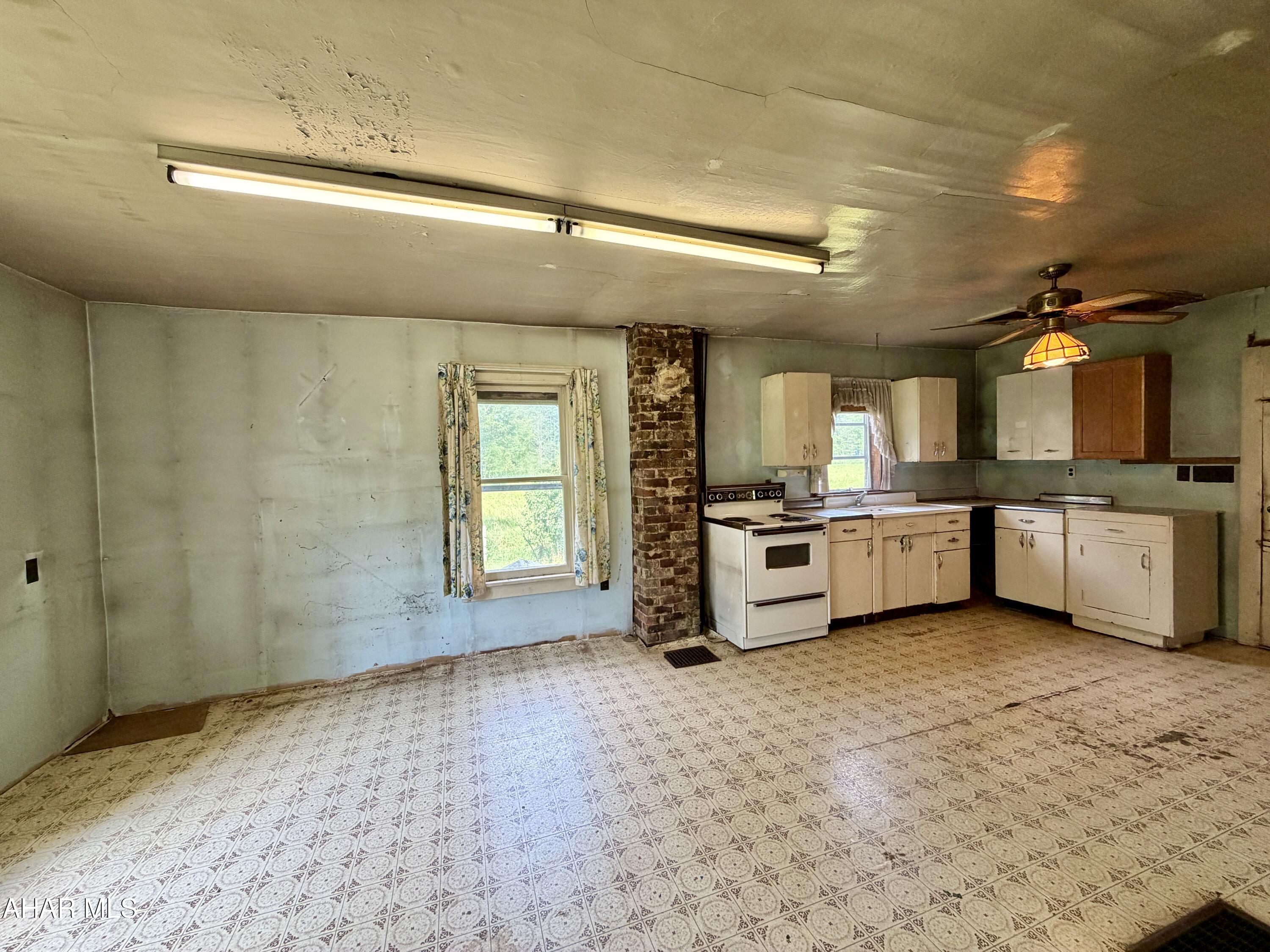 595 Adams Run Road Bedford, PA 15522 - Photo 17 of 39