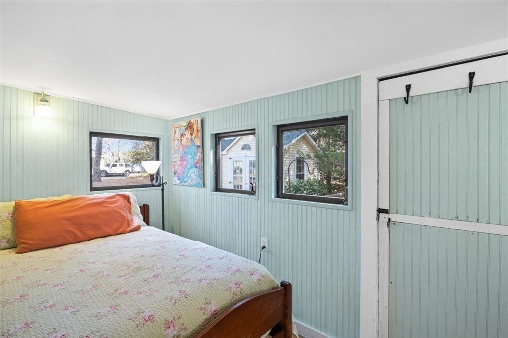 2 Helminth Avenue Wareham, MA 02571 - Photo 20 of 38 a bedroom with a large bed and a window