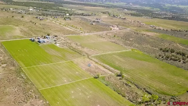 a view of a tennis court