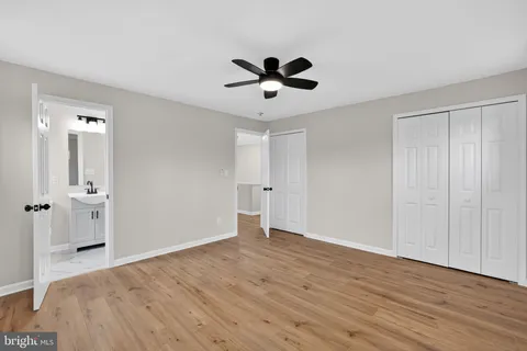 $819,900 | 3811 Egan Drive, Fairfax, VA 22030