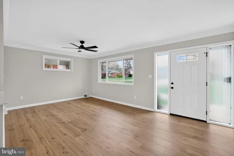 $819,900 | 3811 Egan Drive, Fairfax, VA 22030