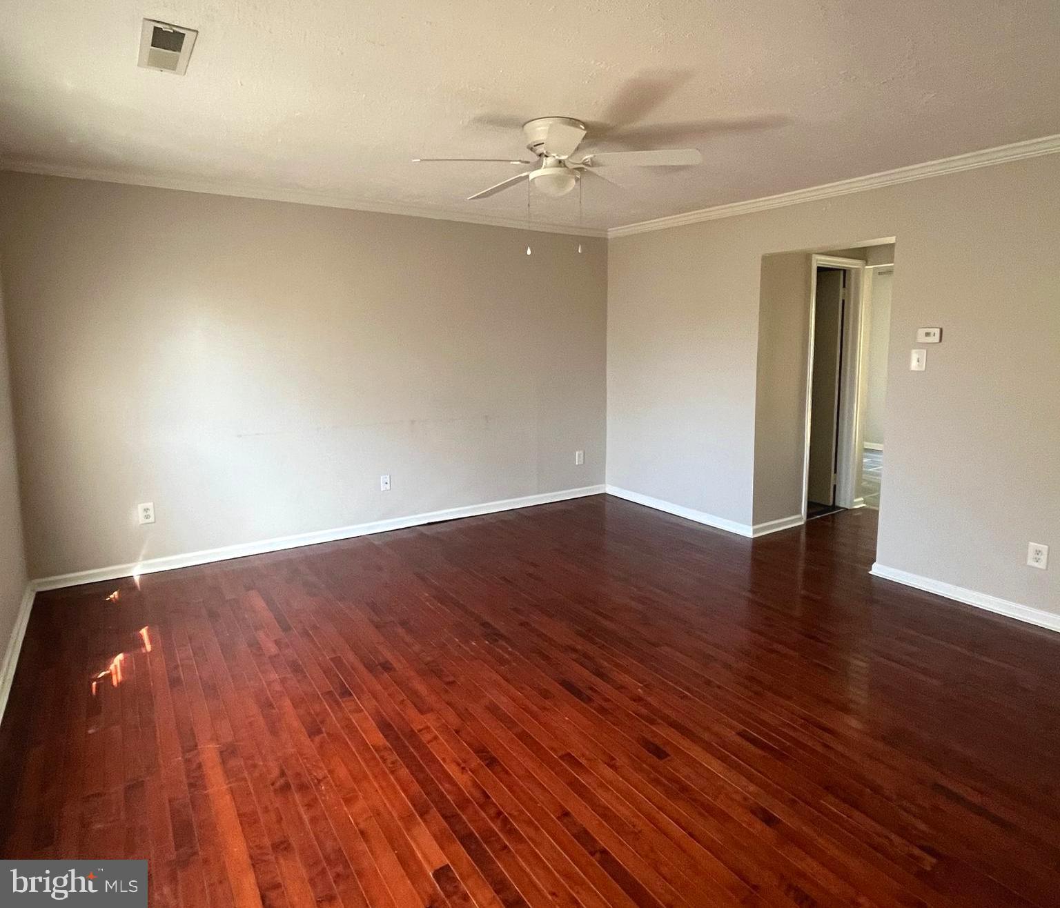 79 Eaves Mill Road Medford, NJ 08055 - Photo 5 of 18 Gallery Image 5