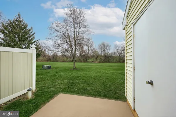 $177,900 | 93 Lexton Drive, Unit 93, York, PA 17404