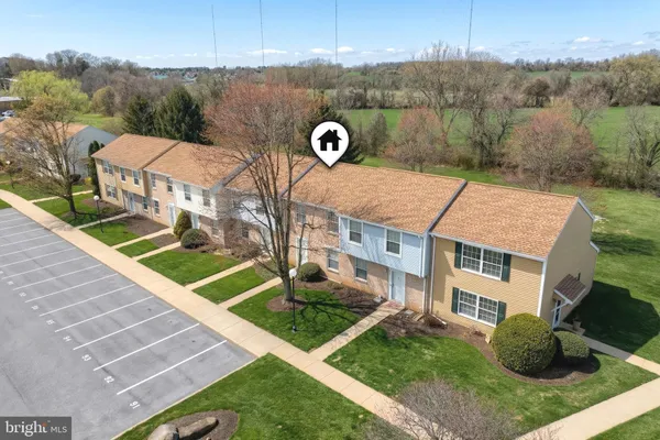 $177,900 | 93 Lexton Drive, Unit 93, York, PA 17404