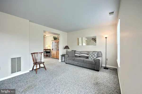 $177,900 | 93 Lexton Drive, Unit 93, York, PA 17404