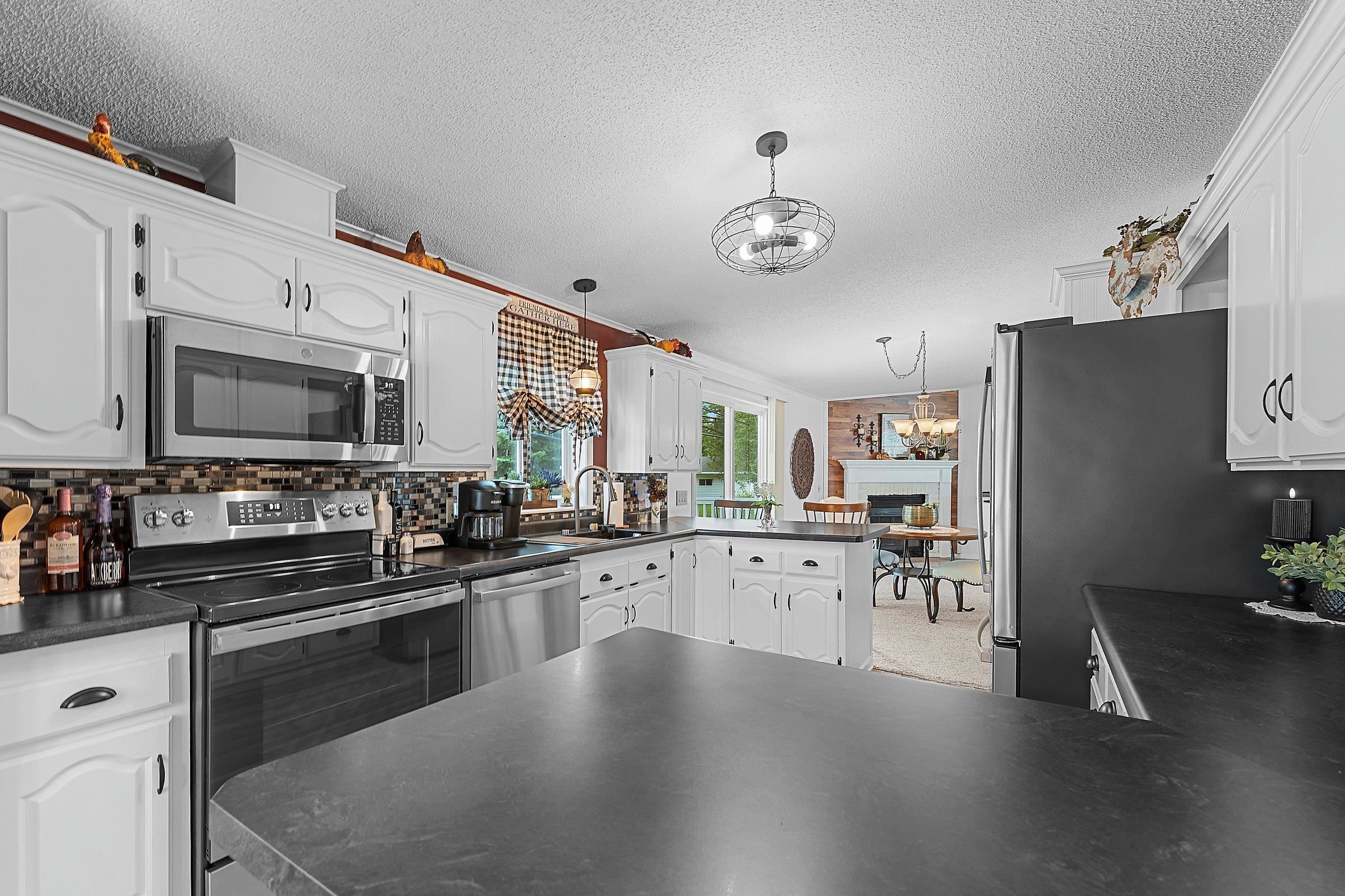 104 West Baehr Street Cecil, WI 54111 - Photo 13 of 64