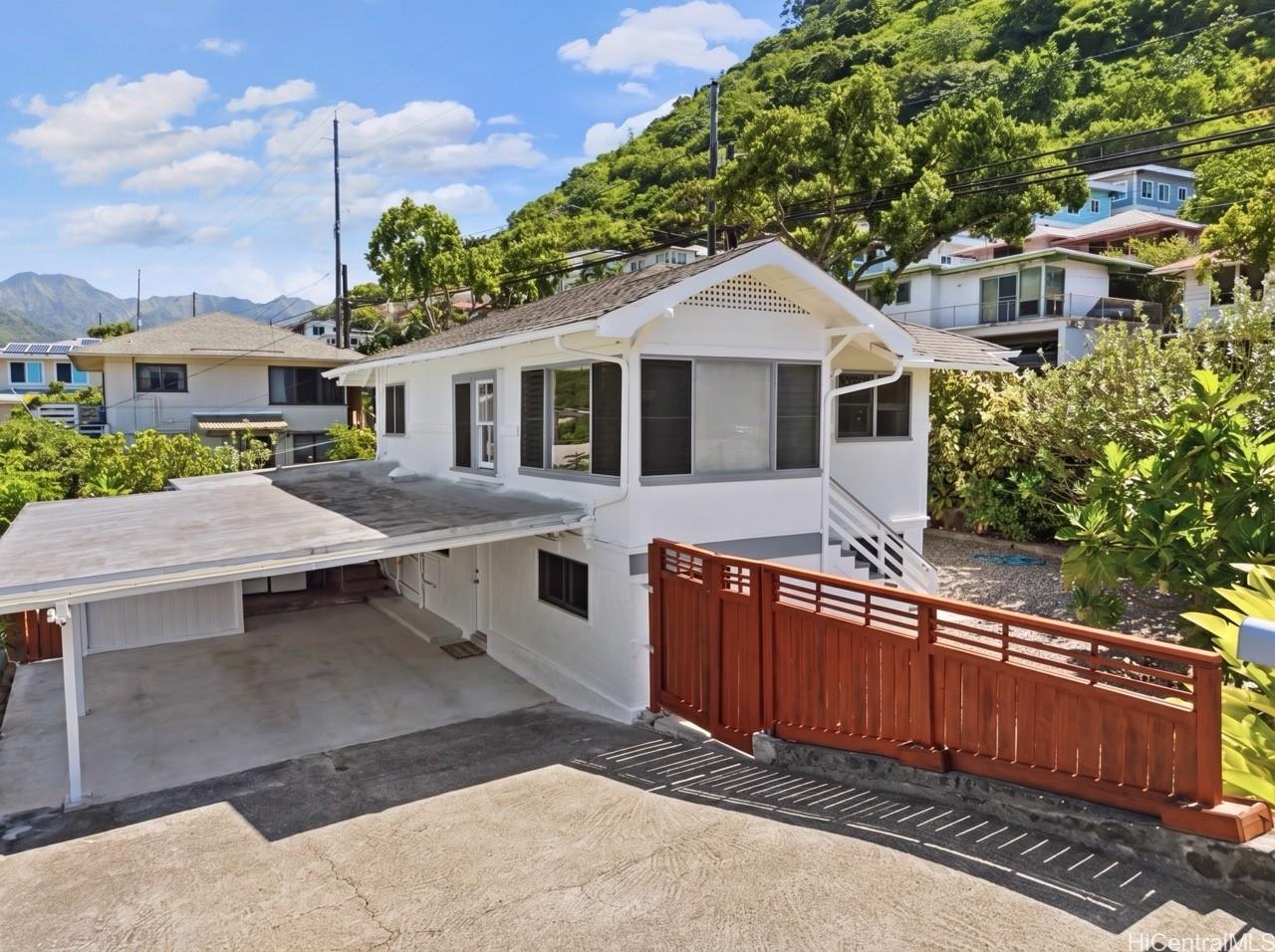 3470 Kalua Road Honolulu, HI 96816 - Photo 18 of 25 Gallery Image 18