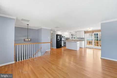 $649,999 | 7916 Frye Road, Alexandria, VA 22309