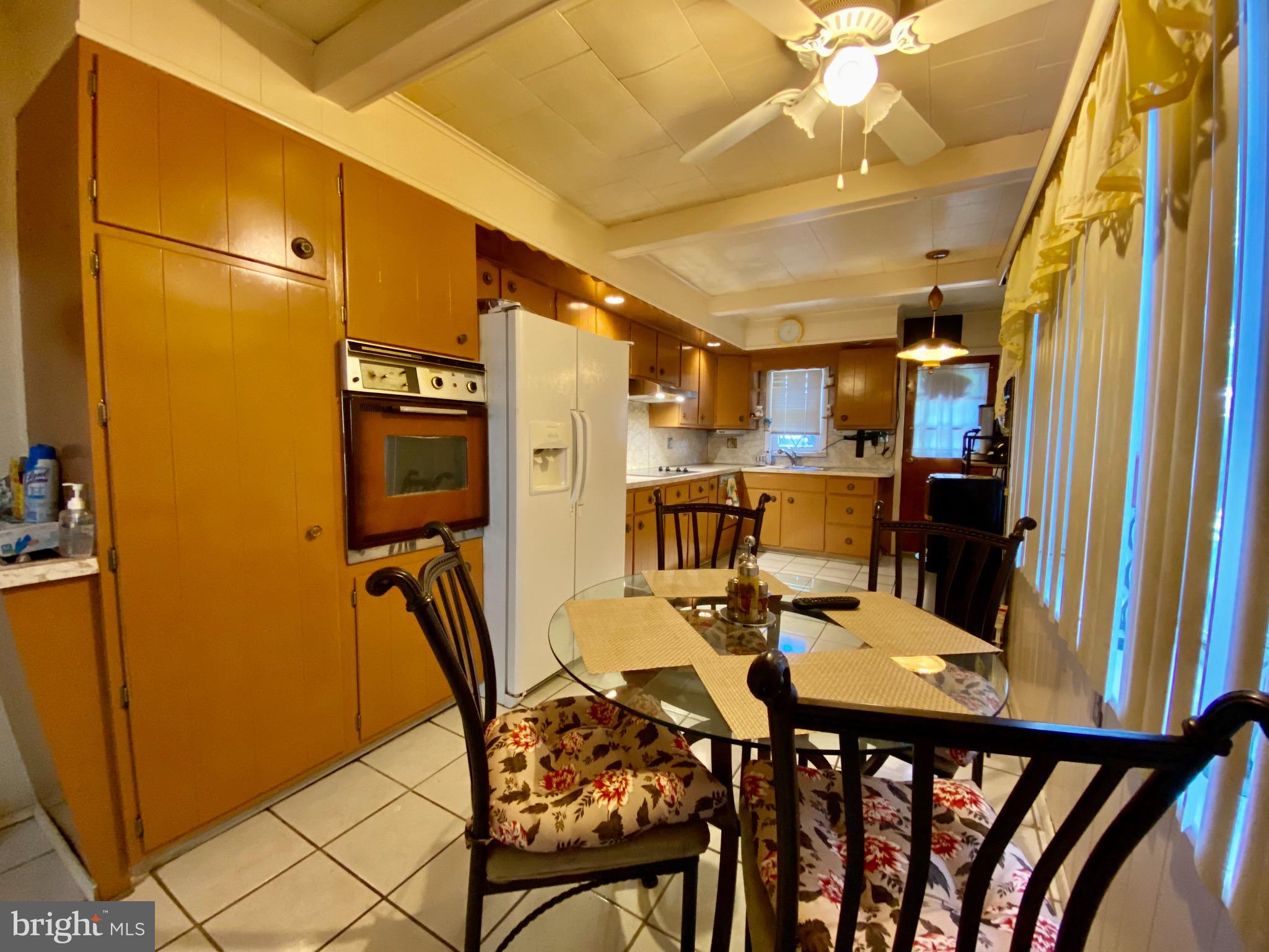 1237 Spring Street Reading, PA 19604 - Photo 14 of 33 Gallery Image 14